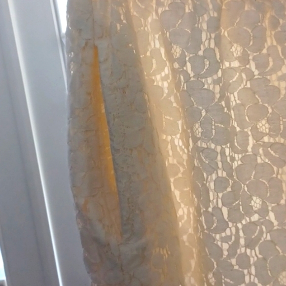 BONGO LACE RUFFLED ON or OFF THE SHOULDER GORGEOUS LINED ROMPER SZ M - Picture 9 of 12